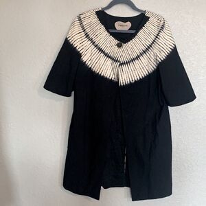 Ports 1961 black and white top size 2
